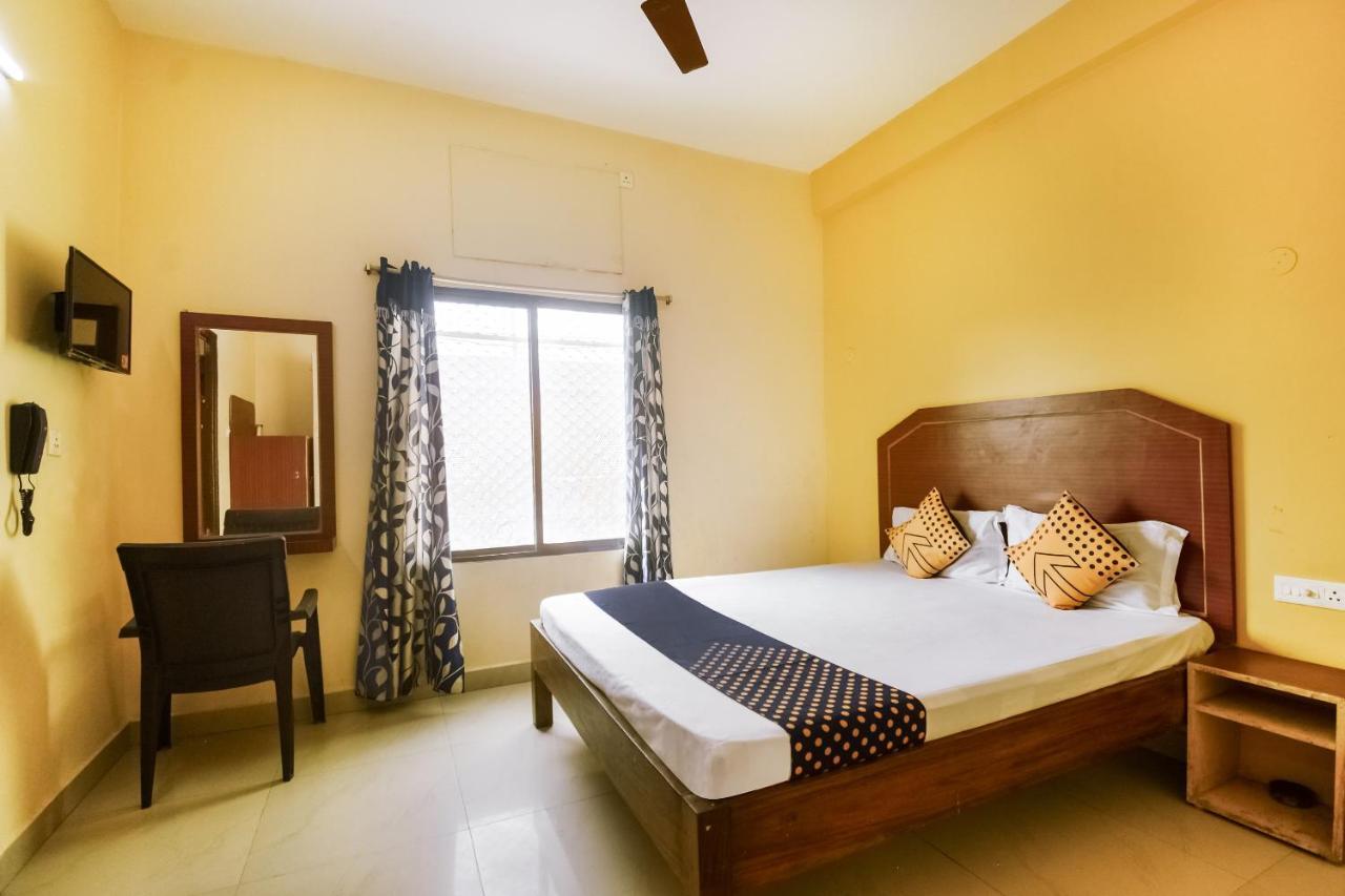 Spot On 74793 Hotel Sai Sudha Purî Extérieur photo